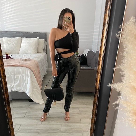 Meshki Pants - Meshki Black Latex Leggings